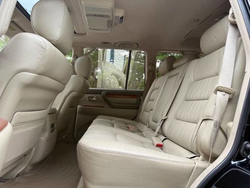 Used 2003 Lexus LX 470 4WD image 46