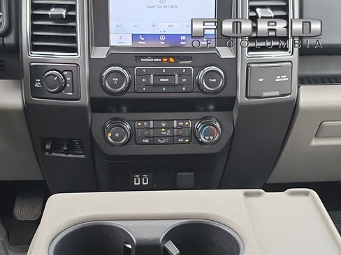 Used 2020 Ford F150 XLT w/ Equipment Group 302A Luxury image 21