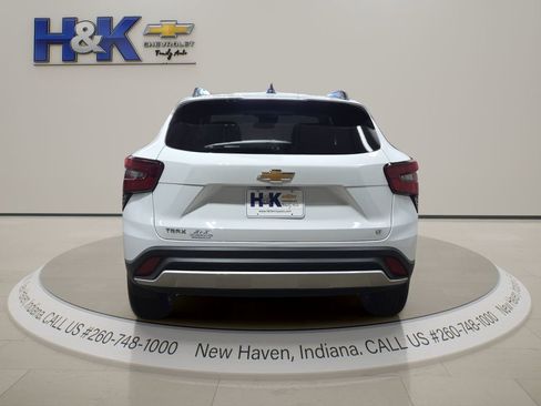 New 2026 Chevrolet Trax LT w/ Driver Confidence Package image 5