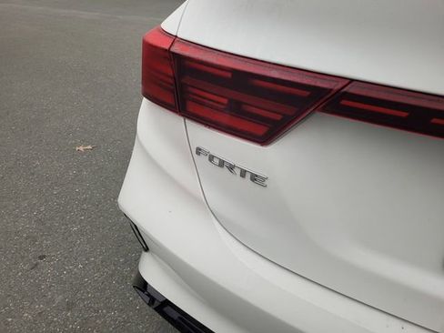 Used 2023 Kia Forte GT-Line w/ GT-Line Premium Package image 6