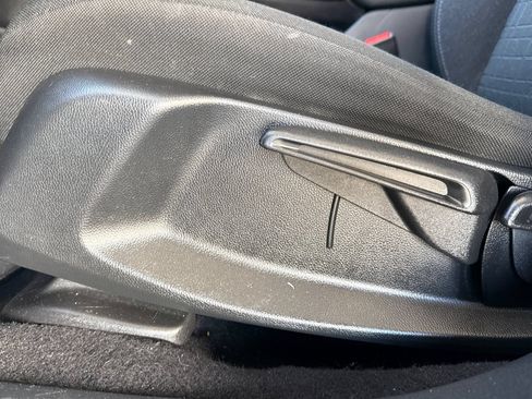 Used 2024 Honda HR-V LX image 19