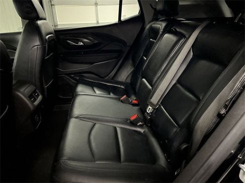 Certified 2022 GMC Terrain SLE w/ Driver Convenience Package image 24