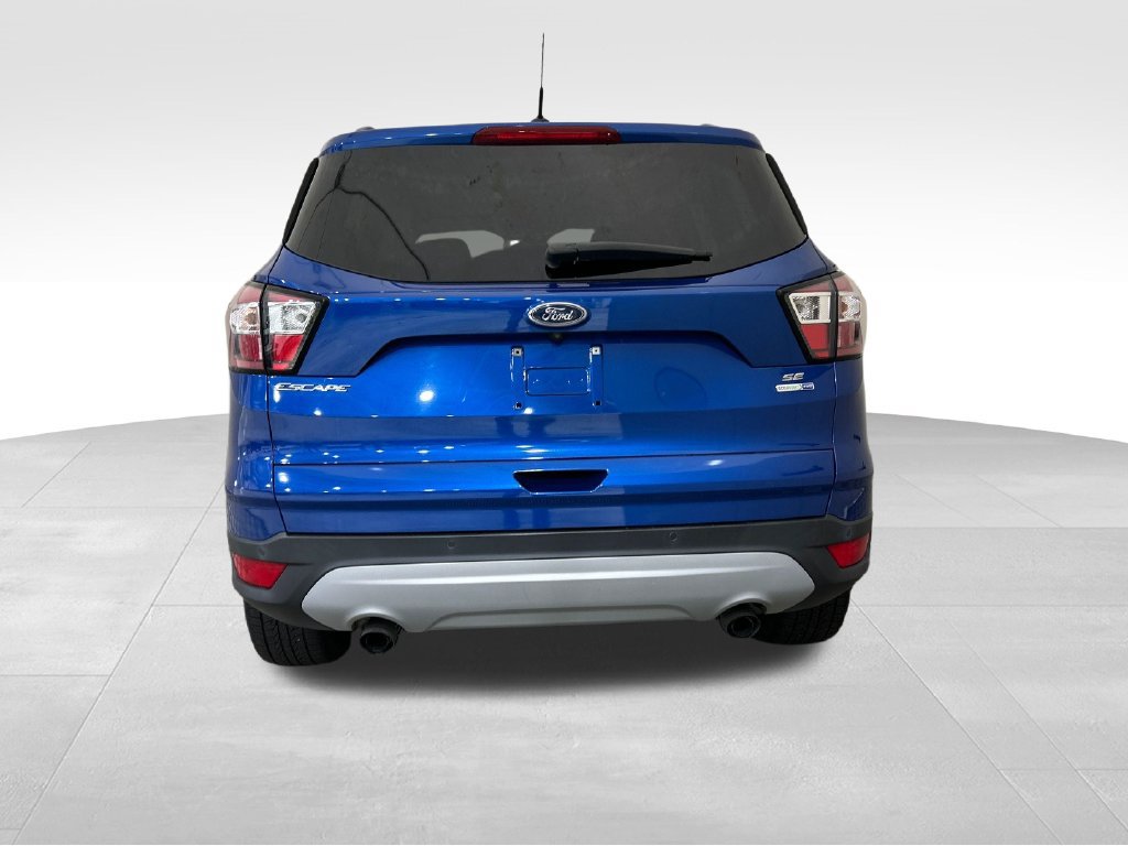 Used 2017 Ford Escape SE w/ Equipment Group 201A AWD/4WD image 4