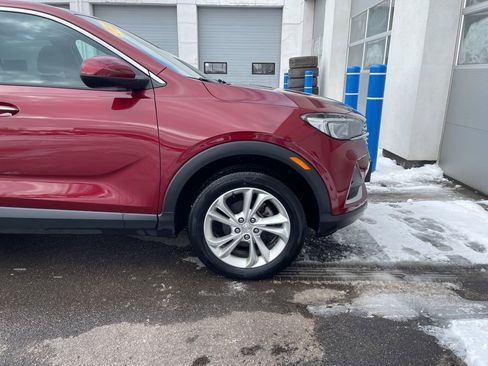 Used 2023 Buick Encore GX Preferred w/ Cold Weather Comfort Package image 9