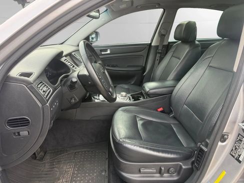 Used 2012 Hyundai Genesis 3.8 w/ Premium Pkg image 13