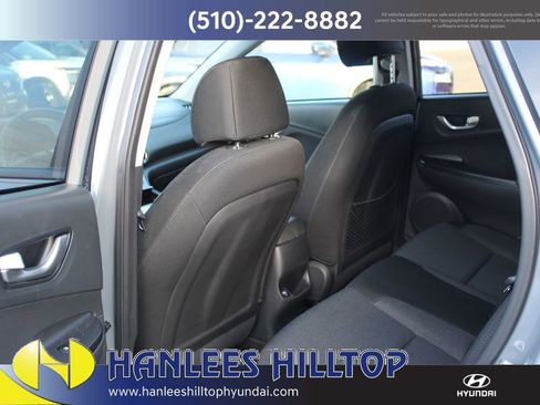 Used 2023 Hyundai Kona SE w/ Cargo Package image 16