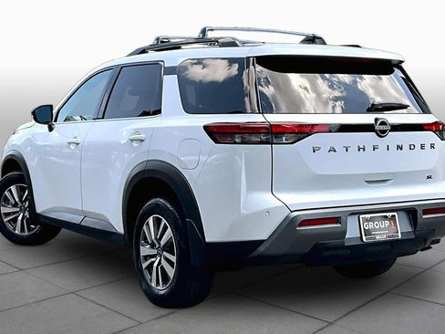 New 2026 Nissan Pathfinder SL FWD image 12