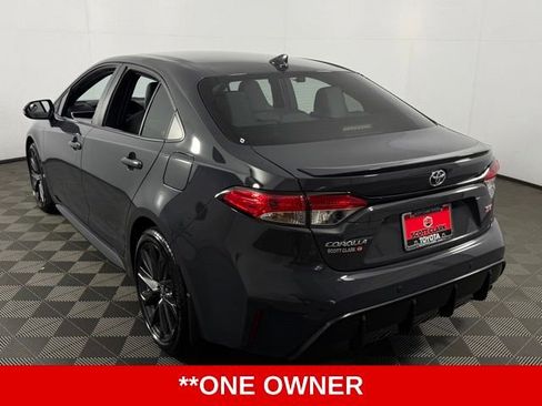 Used 2025 Toyota Corolla SE image 6