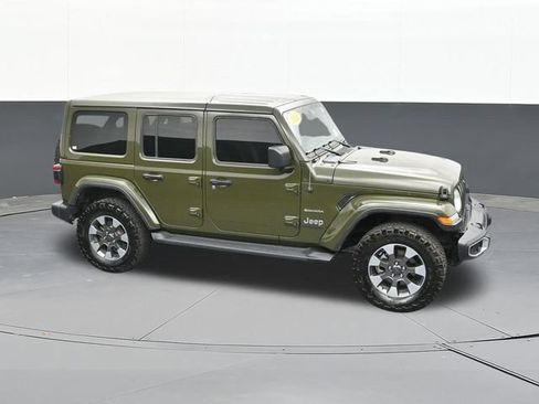 Used 2022 Jeep Wrangler Unlimited Sahara AWD/4WD image 66