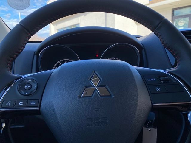 New 2026 Mitsubishi Outlander Sport LE AWD/4WD image 15