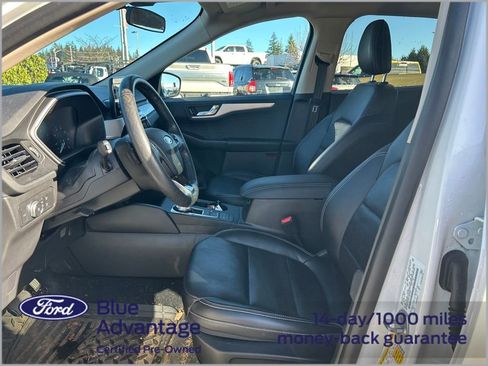 Used 2020 Ford Escape SEL image 12