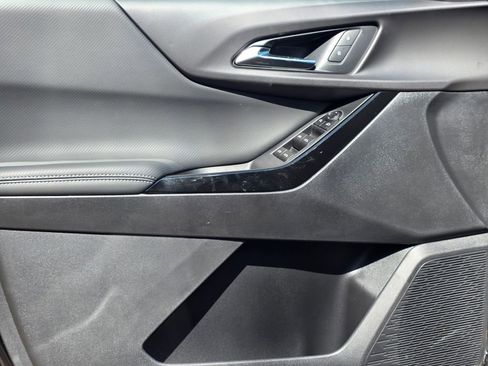 New 2026 Chevrolet Equinox LT w/ LPO, Floor Liner Package image 13