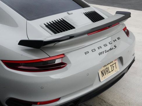Used 2018 Porsche 911 Turbo S image 35