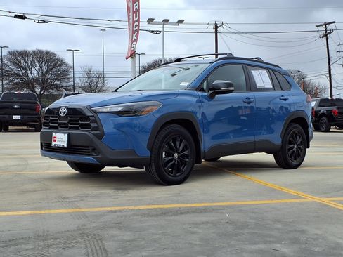 Certified 2026 Toyota Corolla Cross LE image 1