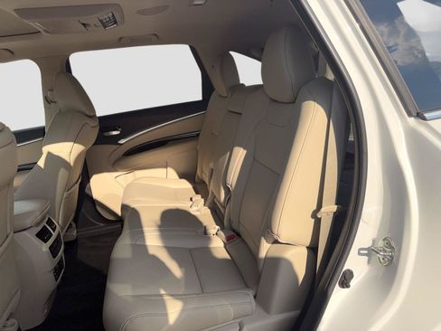 Used 2018 Acura MDX FWD w/ Tech & Entertainment image 12
