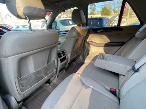 Used 2014 Mercedes-Benz ML 350 4MATIC image 22