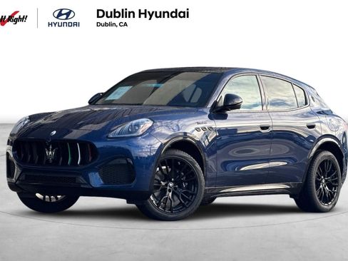 Used 2025 Maserati Grecale Modena image 1