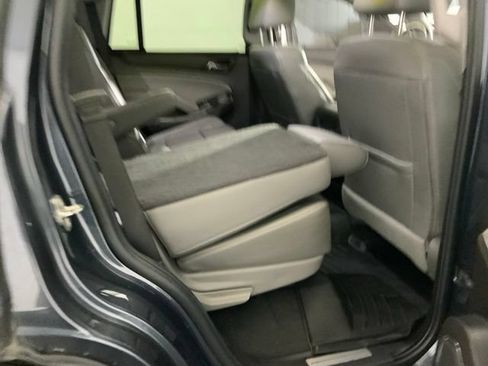 Used 2019 Chevrolet Tahoe LT w/ LT Signature Package AWD/4WD image 31