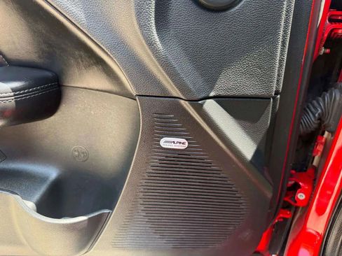 Used 2018 Dodge Challenger SXT Plus image 29