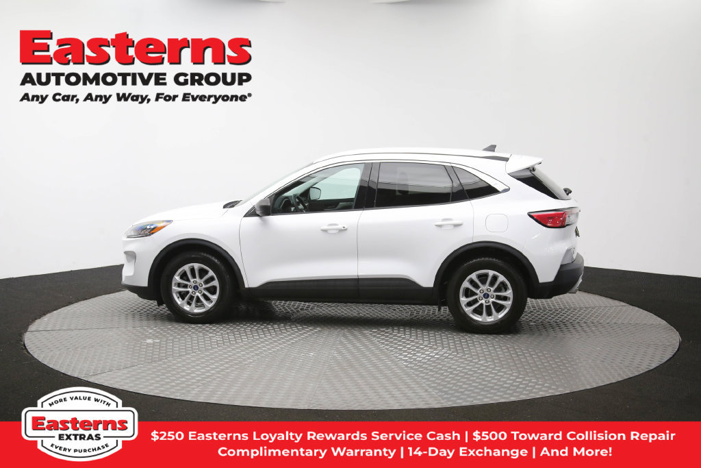 Used 2022 Ford Escape SE FWD image 61