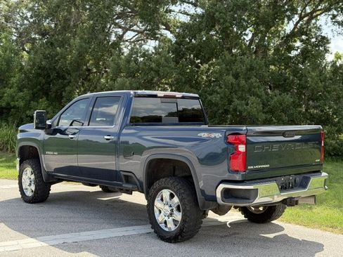 Used 2020 Chevrolet Silverado 2500 LTZ w/ LTZ Convenience Package AWD/4WD image 3
