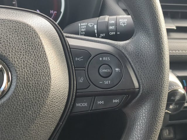 Certified 2024 Toyota RAV4 XLE w/ Convenience Package FWD image 30