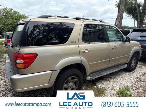 Used 2002 Toyota Sequoia SR5 AWD/4WD image 3