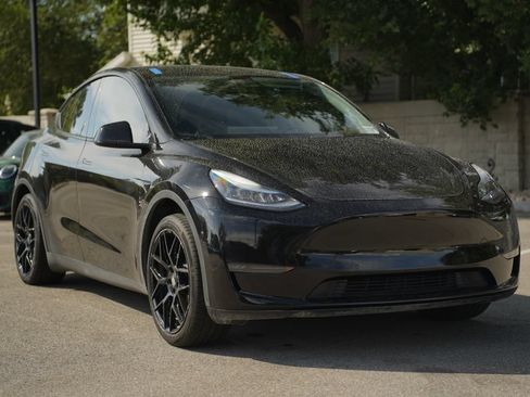 Used 2020 Tesla Model Y Long Range AWD/4WD image 7