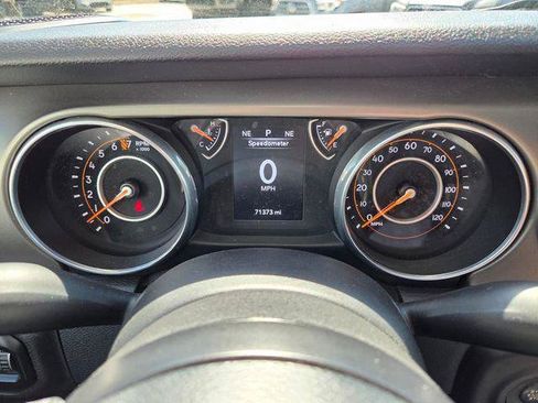 Certified 2018 Jeep Wrangler Unlimited Sport S AWD/4WD image 25