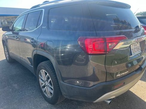 Used 2017 GMC Acadia SLE w/ Driver Alert Package I AWD/4WD image 3