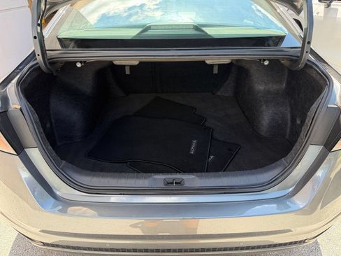 Used 2025 Nissan Altima 2.5 SV FWD image 25
