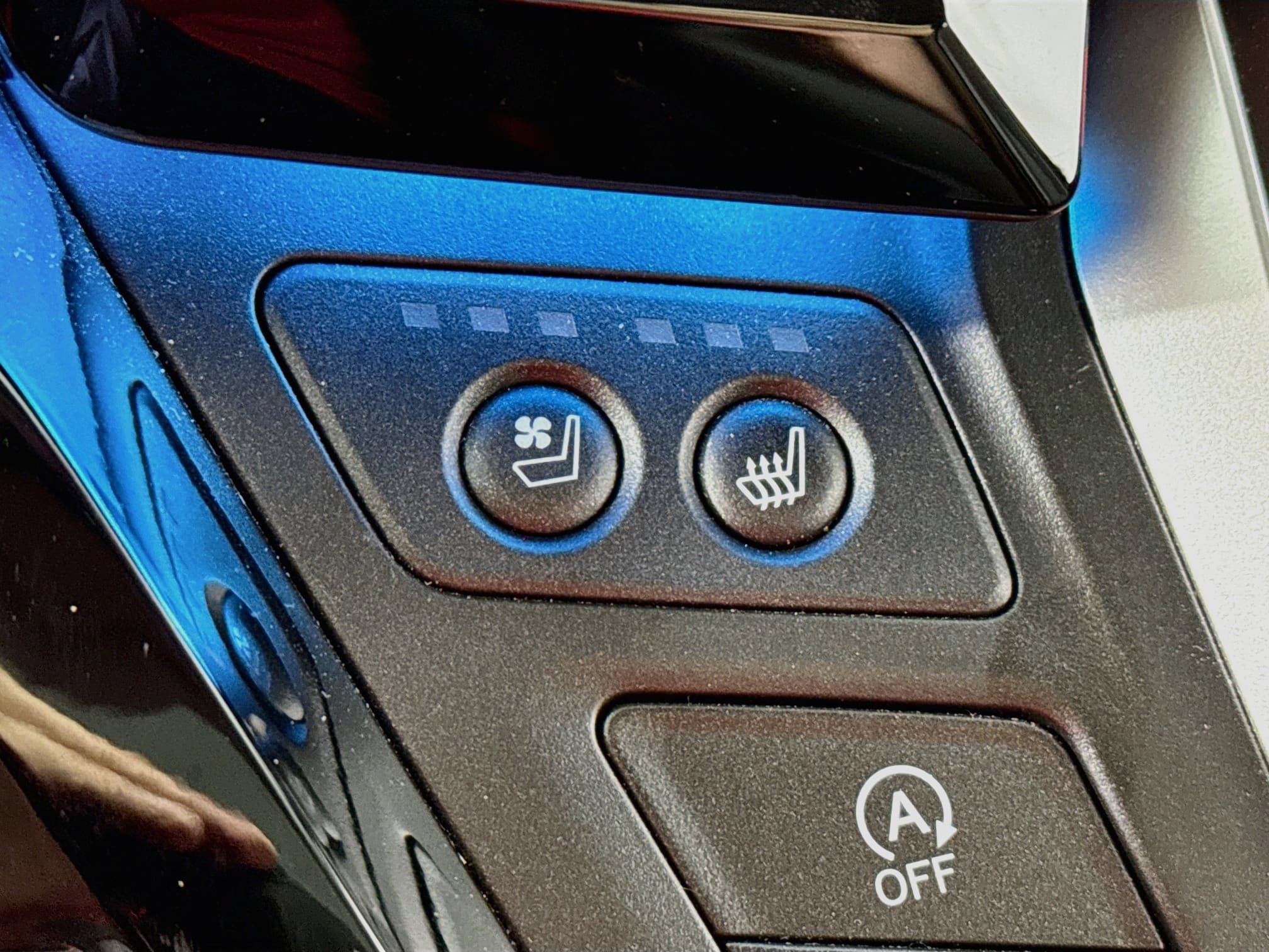 Used 2018 Honda Odyssey Elite image 4