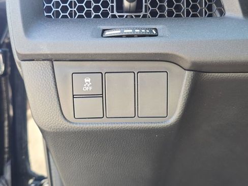 Used 2025 Honda CR-V LX image 28