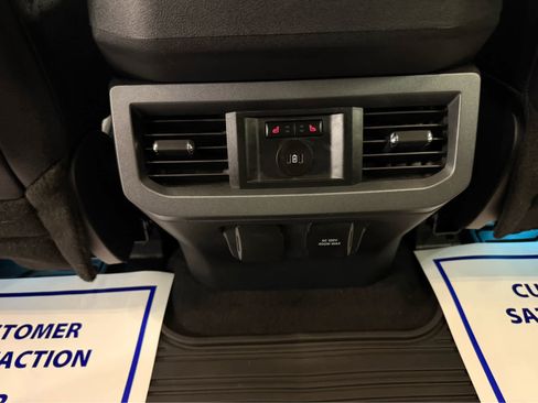 Used 2024 Ford F250 Lariat w/ Lariat Ultimate Package image 38