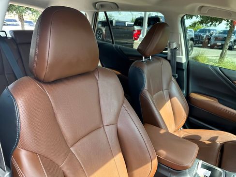 Used 2023 Subaru Outback Touring XT w/ Popular Package #2 AWD/4WD image 37