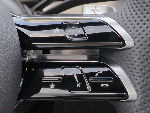 New 2026 Mercedes-Benz GLC 300 image 27