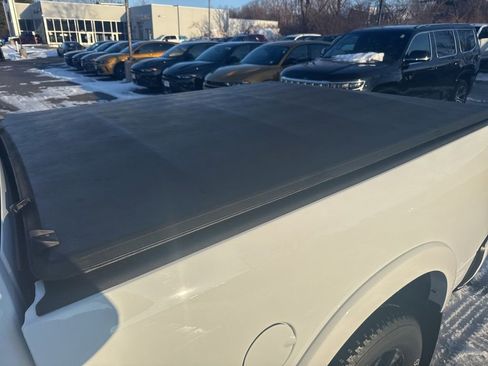 Used 2024 RAM 2500 Limited image 18