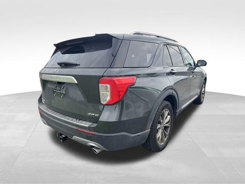 Used 2022 Ford Explorer Limited AWD/4WD image 2