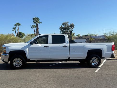 Used 2017 Chevrolet Silverado 2500 W/T w/ WT Convenience Package RWD image 2