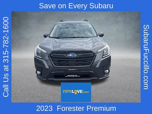Used 2023 Subaru Forester Premium AWD/4WD image 4