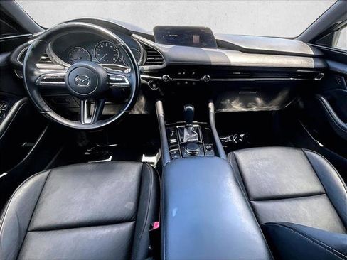 Used 2019 MAZDA MAZDA3 Hatchback FWD image 16