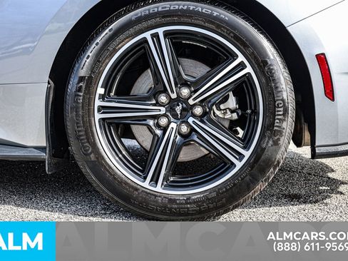 Used 2025 Ford Mustang Premium image 16