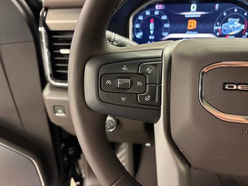 New 2026 GMC Sierra 2500 Denali w/ Denali Reserve Package AWD/4WD image 34