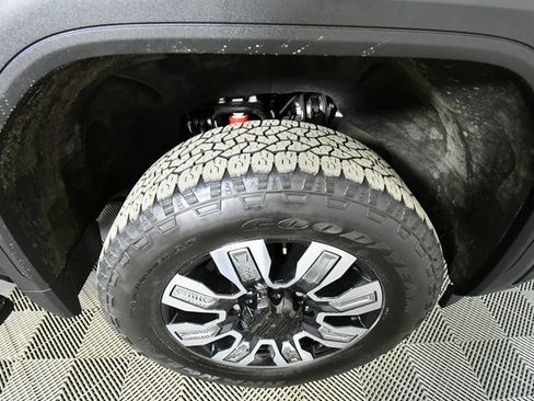 Used 2024 GMC Sierra 2500 Denali w/ Denali Reserve Package image 17