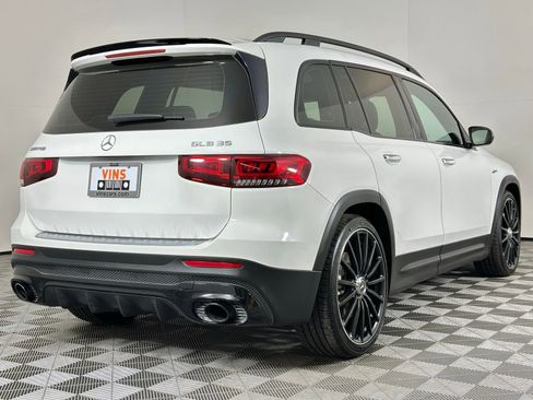 Used 2022 Mercedes-Benz GLB 35 AMG 4MATIC image 4