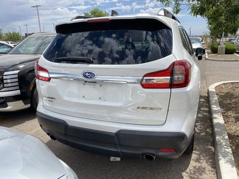 Used 2019 Subaru Ascent Premium AWD/4WD image 3