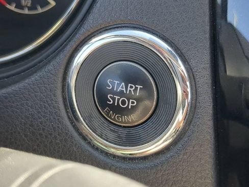 Used 2017 Nissan Rogue Sport SL w/ SL Premium Package FWD image 28