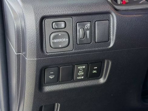 Used 2019 Toyota 4Runner SR5 Premium AWD/4WD image 11