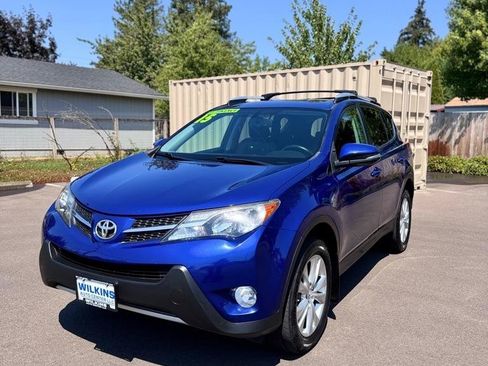 Used 2015 Toyota RAV4 Limited AWD/4WD image 2