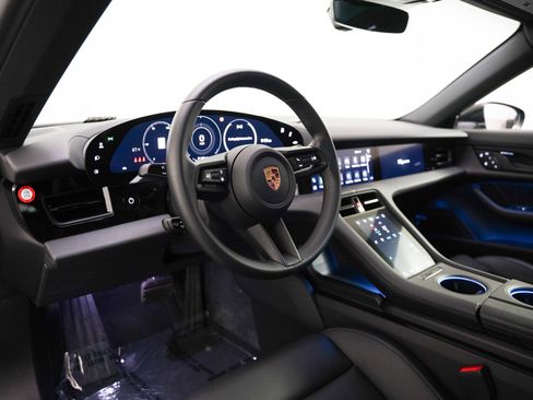 Certified 2022 Porsche Taycan 4S image 4